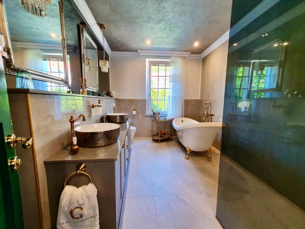 Villa Giardino Heritage Boutique Hotel Μπολ Εξωτερικό φωτογραφία
