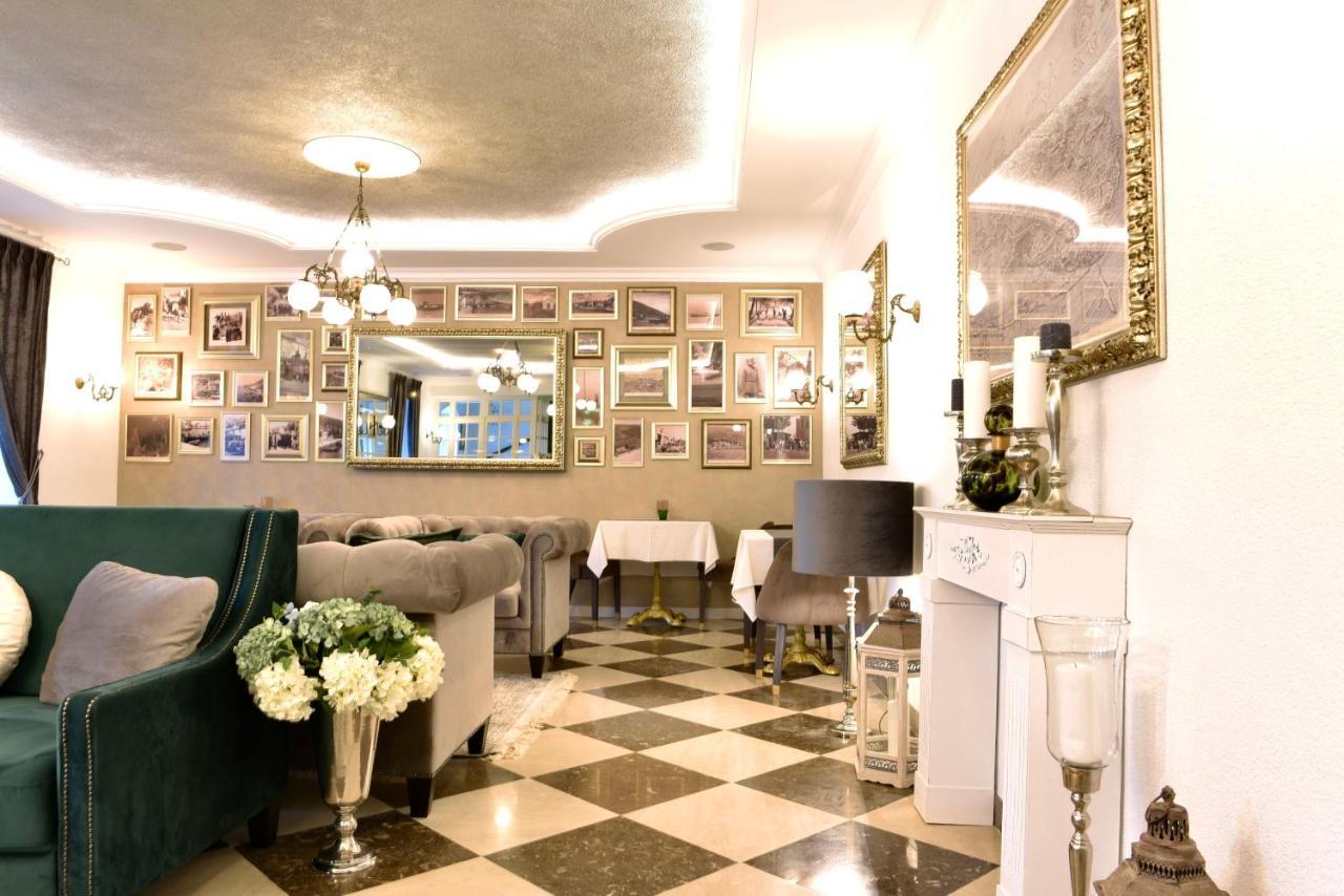 Villa Giardino Heritage Boutique Hotel Μπολ Εξωτερικό φωτογραφία