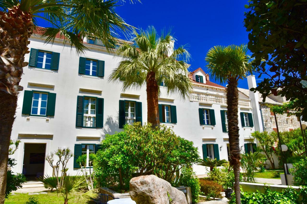 Villa Giardino Heritage Boutique Hotel Μπολ Εξωτερικό φωτογραφία